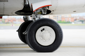 Obraz na płótnie Canvas Airplane wheels