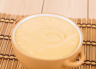 Pea soup in a bowl.