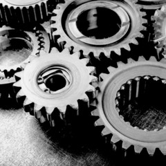 gears on metal background - 82731780