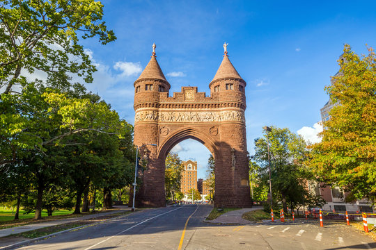 Soldiers and Sailors Memorial Arch in Hartford.