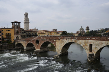 Ponte Pietra, Römer-Brücke, Verona