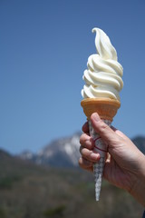 高原牧場のソフトクリーム