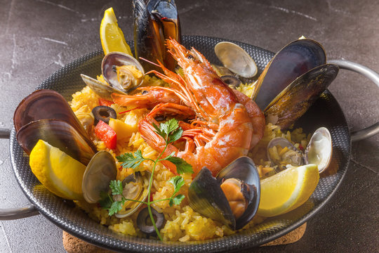パエリア　スペイン料理　 Paella Spanish food