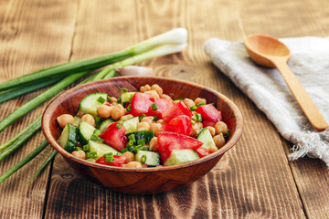 Chickpea salad with tomato cucumber and green onion