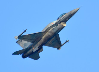 Fototapeta na wymiar F-16C Block 52