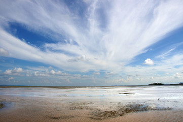 Wind blew clouds streak.