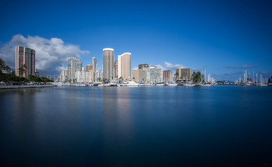 Obraz premium Honolulu skyline with seafront, Hawaii