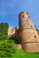 Fototapeta na wymiar Tower of Beaufort castle in Luxembourg 