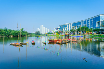 Obraz premium The boats in city harbor 