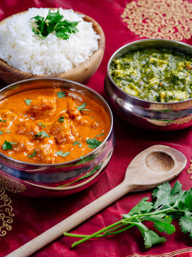 Murgh Makhani and Saag Paneer