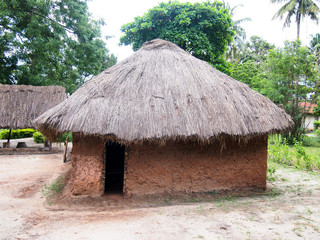 Fototapeta na wymiar Masai traditional house
