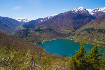 Lago di Scanno fotografato dall'alto