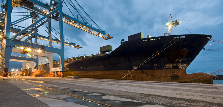 container operation in port terminal, Brazil, night