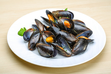 Boiled mussels