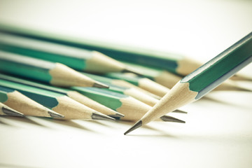 Obraz premium Set of sharpened green pencils