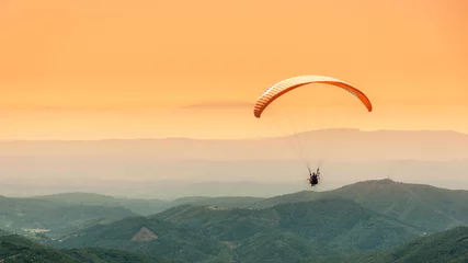 Keuken foto achterwand Luchtsport Paragliding vlucht