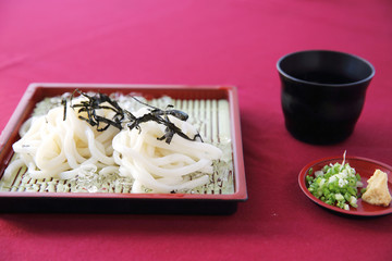 Fototapeta na wymiar Soba noodle with fried shrimp