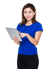 Fototapeta premium Asian woman use of tablet