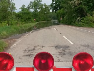 Hochwasser Sperre am Rhein