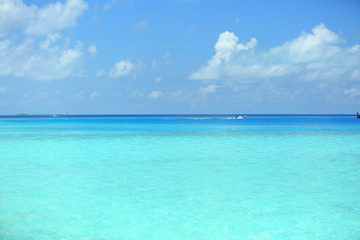 Obraz na płótnie Canvas View of beautiful blue ocean water in resort
