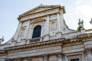 Fototapeta na wymiar beautiful old church at rome