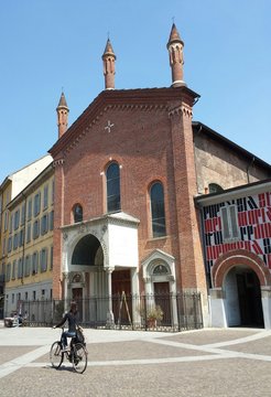 Milano: Basilica di San Calimero