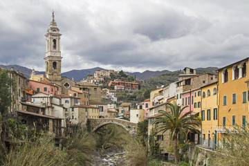 Fototapeta na wymiar Dolcedo in Ligurien
