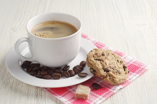 Coffee and cookie with chocolate