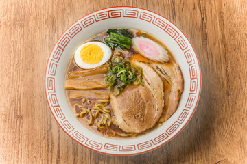 普通の醤油ラーメン　Food of soy sauce ramen Japan