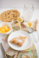  crepes with lemon curd