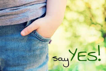 people photography - little girl outdoor - say yes