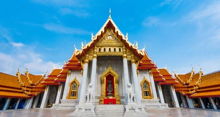 Fotobehang Tempel Thai architecture. Marble temple in Bangkok, Thailand