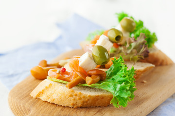 Bruschetta with smoked salmon