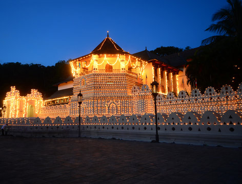 Temple of tooth Kandy Sri Lanka