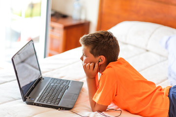 child playing computer 2