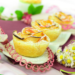 Apfelmuffins in Rosenform