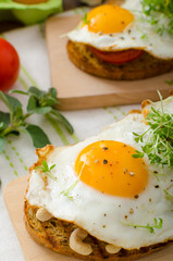 Healthy dinner panini toast, egg and vegetable