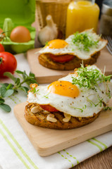 Healthy dinner panini toast, egg and vegetable