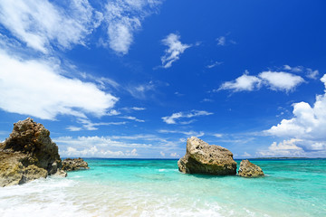 コマカ島の美しいビーチ