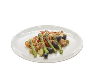 tuna fish with asparagus & mediterranean vegetables