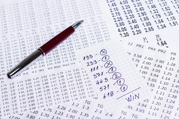 Fototapeta premium A note with the win selection of the winning codes on bookmakers