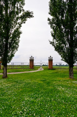 Parco con cancello antico