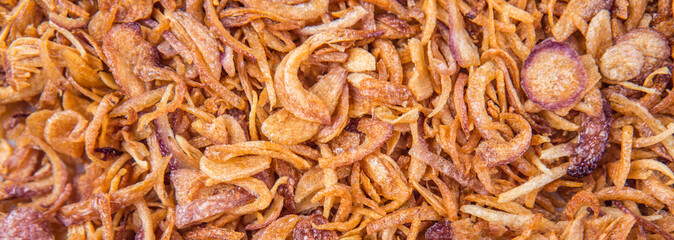 Deep fried shallots for garnishing 