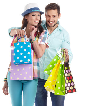 couple with shopping bags