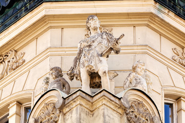 facade details