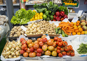 fruit market in portugal