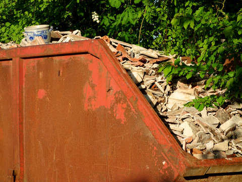 Schuttcontainer
