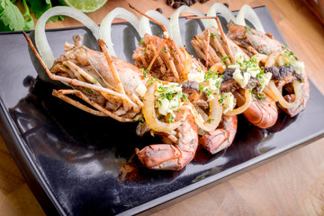 Baked shrimp in a bowl