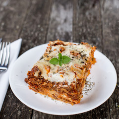traditional lasagna
