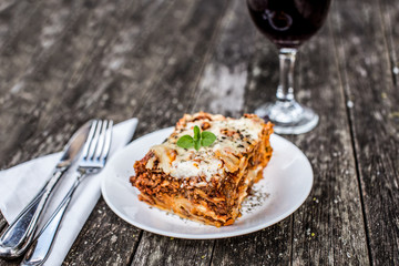 traditional lasagna